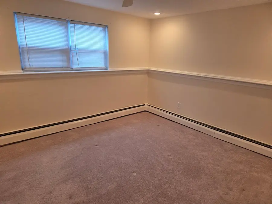 668 Robbins Avenue #1, Dracut, MA 01826 - Image #3