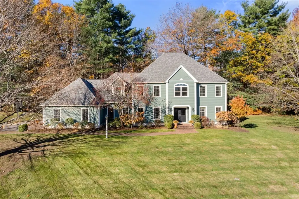 32 Cider Hill Lane, Sherborn, MA 01770 - Image #1