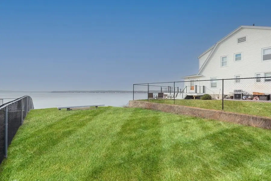 84 Bluff Avenue, Swansea, MA 02777 - Image #3