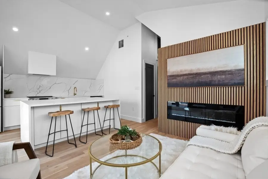 69 Electric Ave #3, Somerville, MA 02144 - Image #2