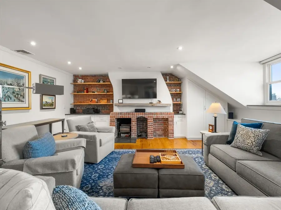 40-42 Mount Vernon St #5A, Boston, MA 02108 - Image #2