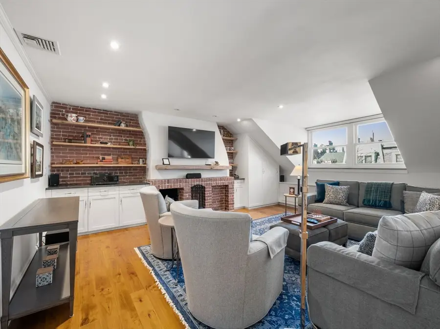 40-42 Mount Vernon St #5A, Boston, MA 02108 - Image #3