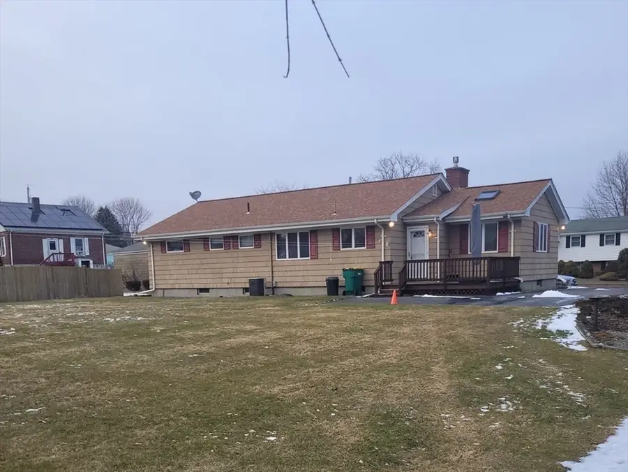 125 George St, Somerset, MA 02726 - Image #2