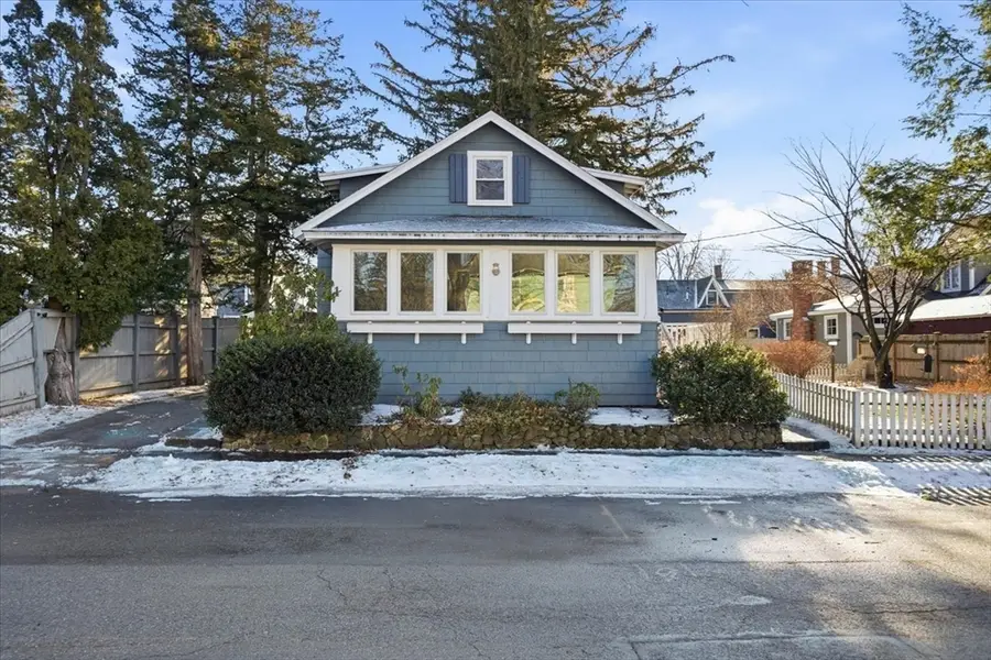 1 Beacon St, Newburyport, MA 01950 - Image #2