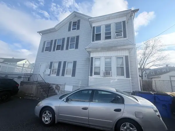 1846 S Main St, Fall River, MA 02724