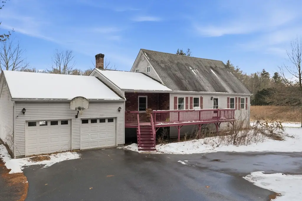 38 S Plain Rd, Sunderland, MA 01375 - Image #1