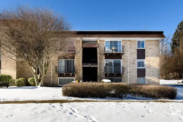 121 Bailey St #F54, Worcester, MA 01602