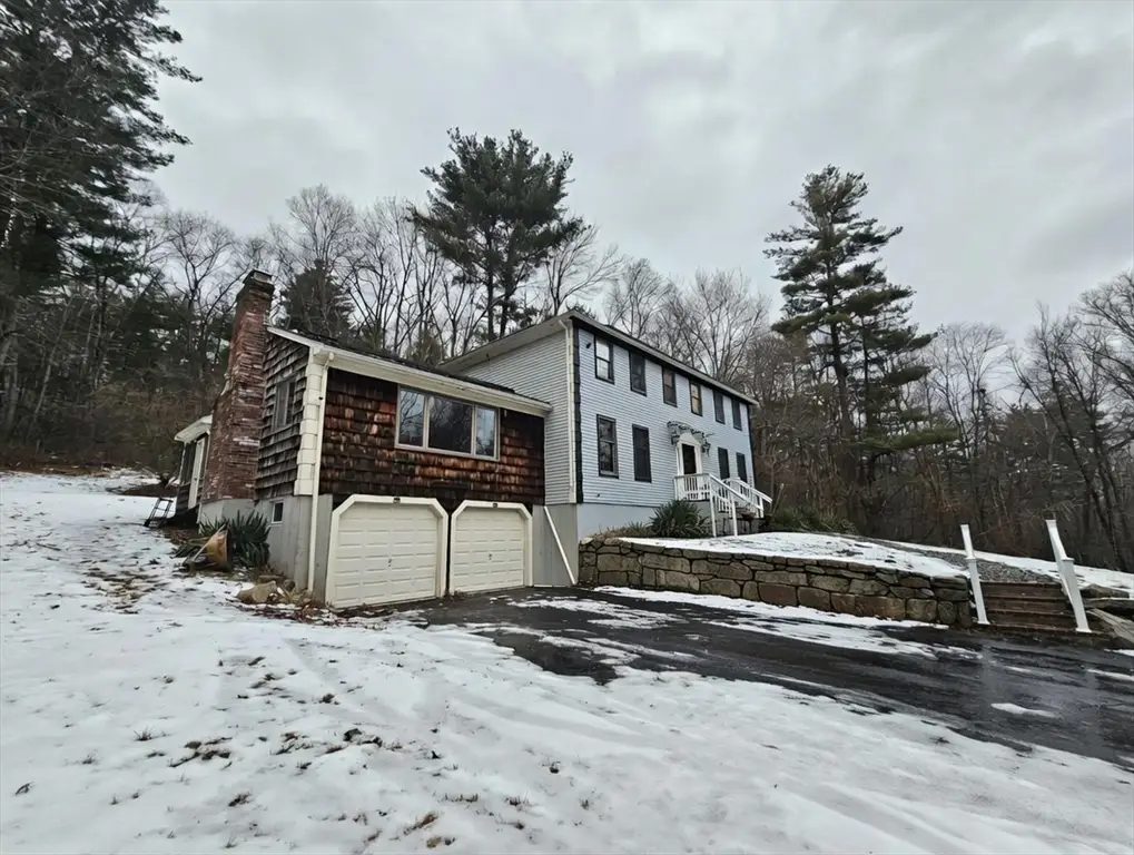 186 Spring St, Hopkinton, MA 01748 - Image #1