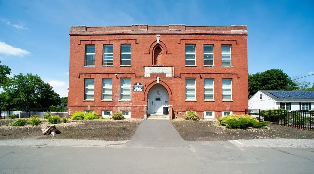 108 Harrison St, Haverhill, MA 01830 - Image #1