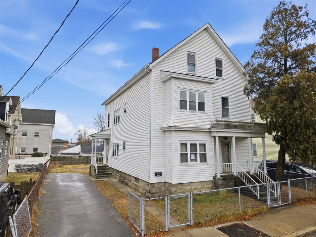 405 Warren St, Fall River, MA 02721 - Image #1
