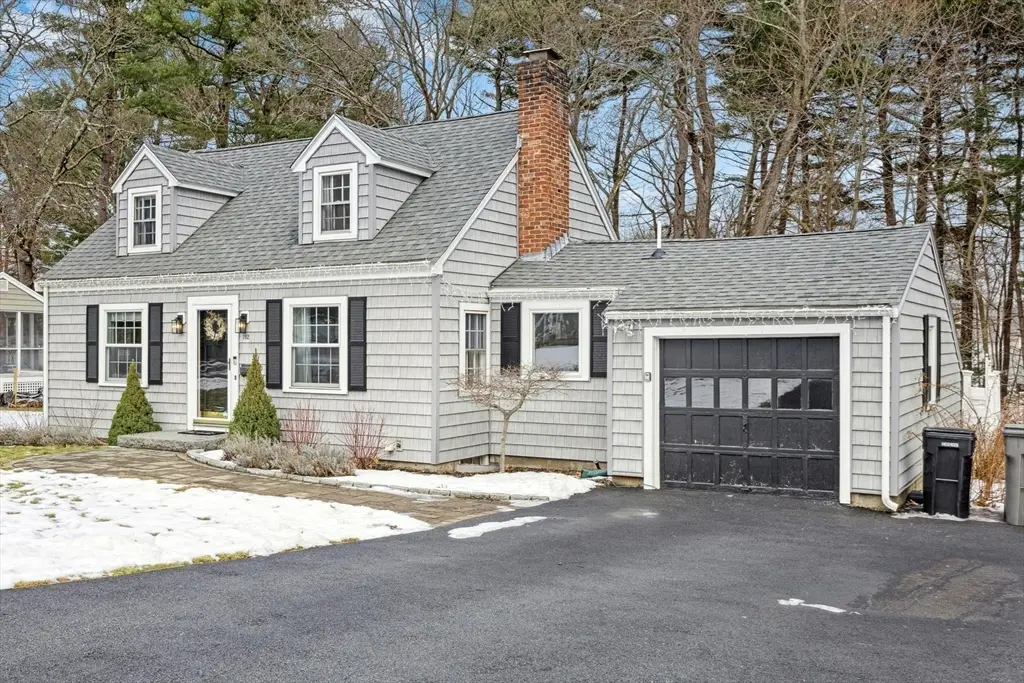 102 Spruce St, Framingham, MA 01701 - Image #1