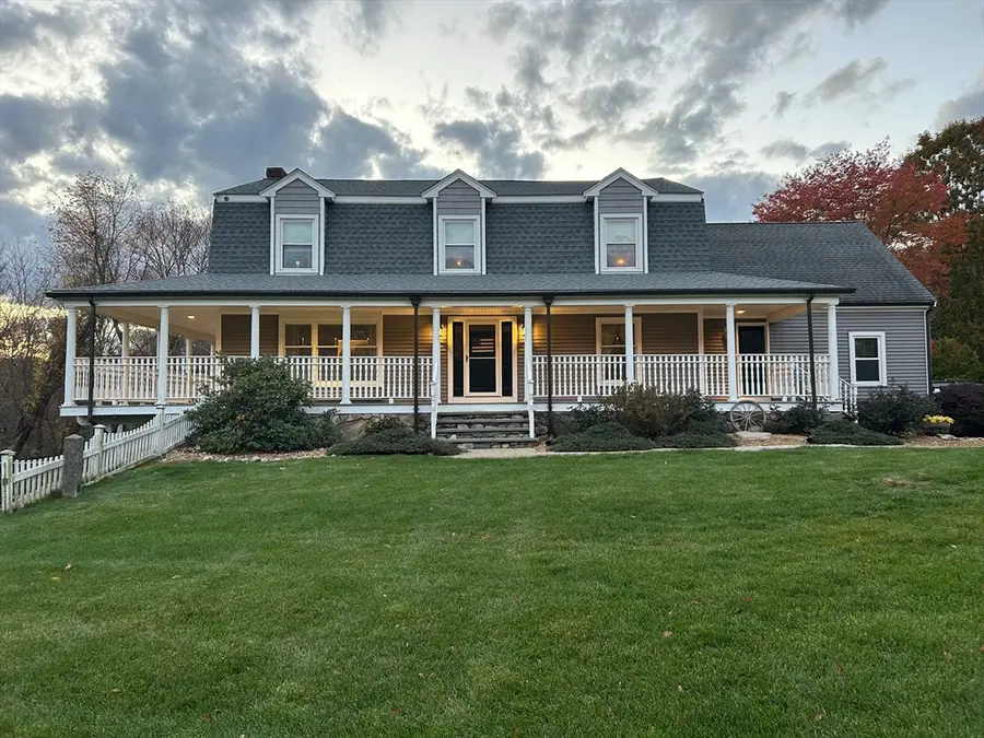 51 Albee Rd, Uxbridge, MA 01569 - Image #2