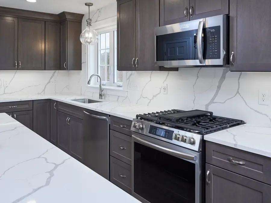 795 Leominster Road, Lunenburg, MA 01462 - Image #3