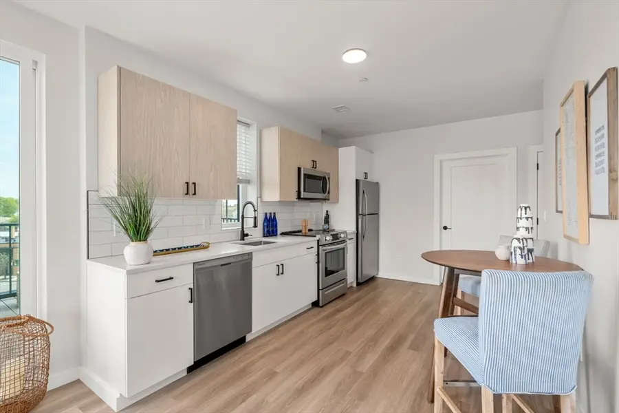 10 Somerset #401, Winthrop, MA 02152 - Image #3