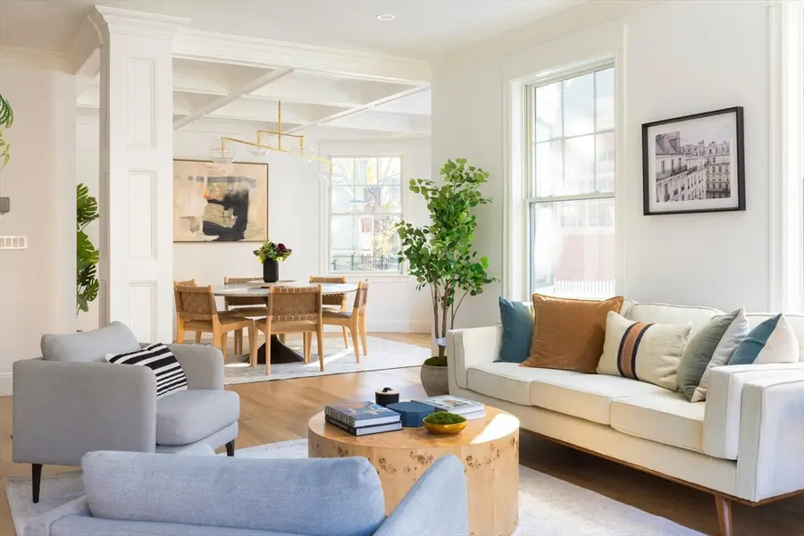 85 Naples Rd #1, Brookline, MA 02446 - Image #3