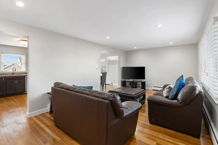 25 Glenwood Avenue, Medford, MA 02155 - Image #3