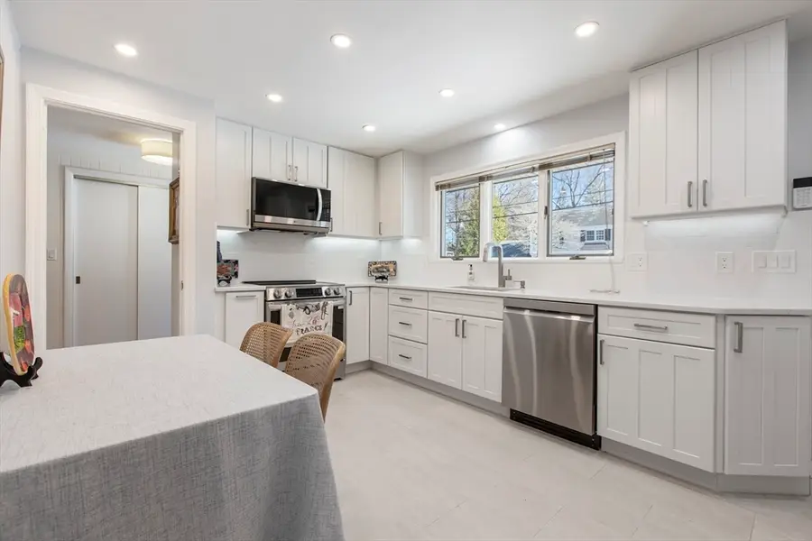 155 Paulson Rd, Newton, MA 02468 - Image #3