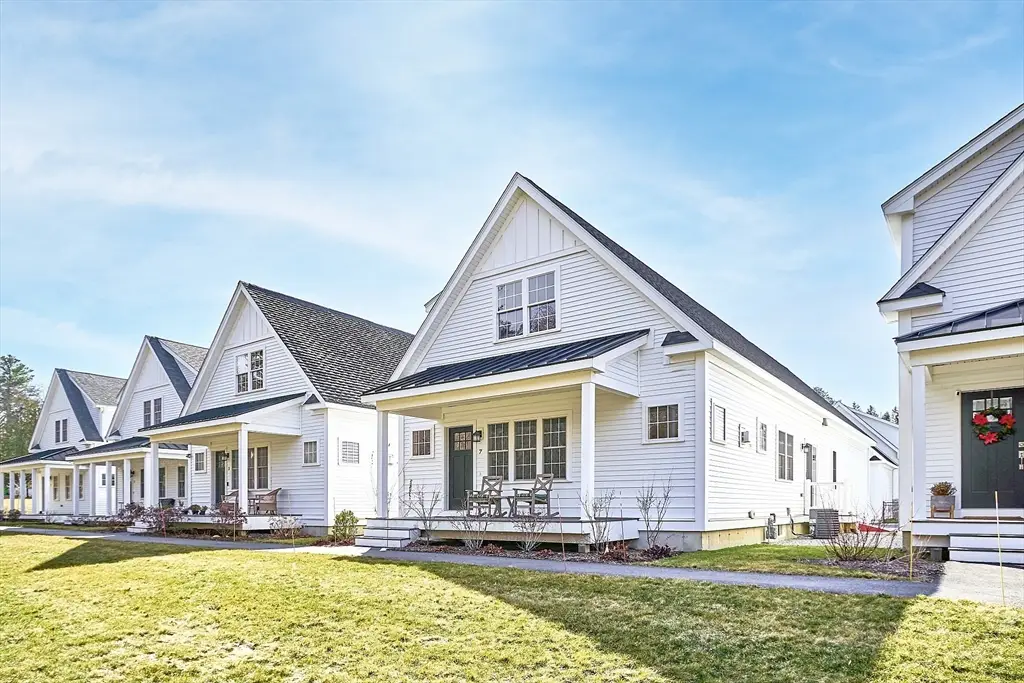 7 Baldwin Ct #7, Harvard, MA 01451 - Image #1