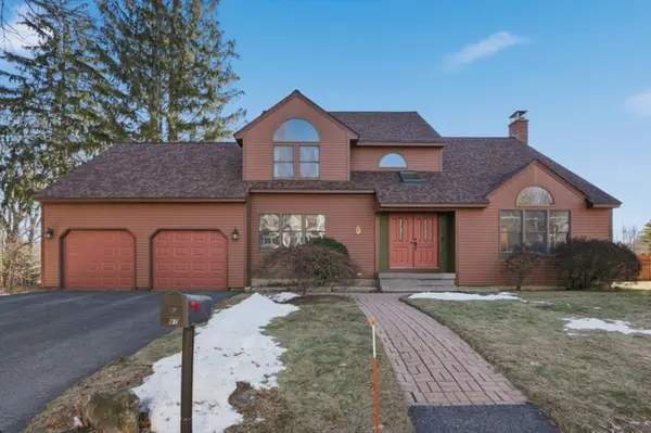 87 Dartmouth St, Fitchburg, MA 01420