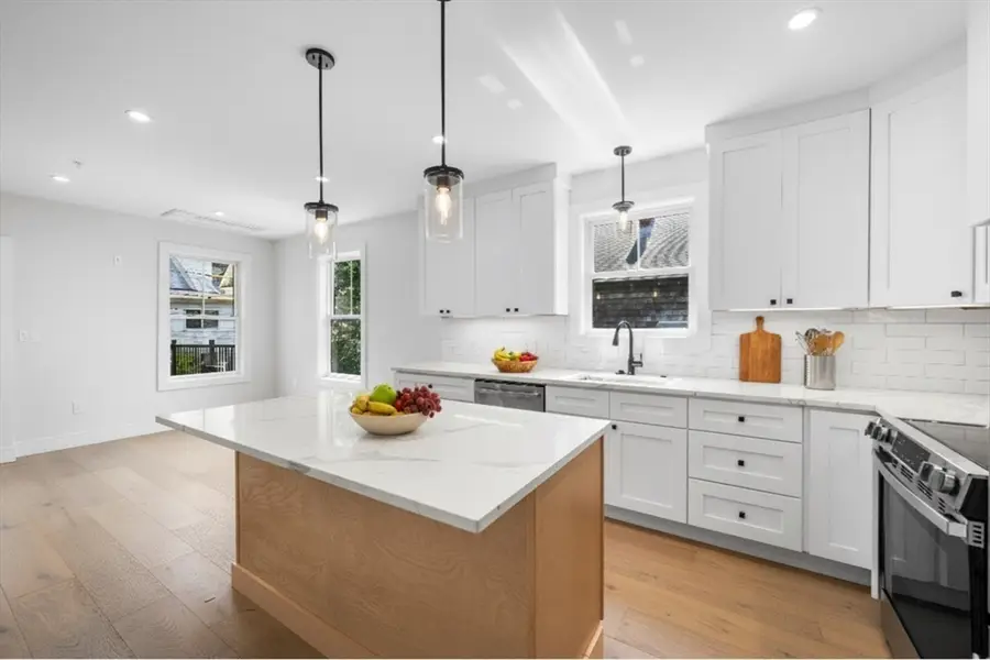 3 Franklin St #C, Somerville, MA 02145 - Image #3