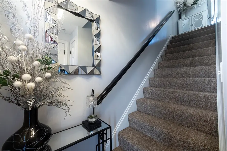 417 Hildreth St #2, Lowell, MA 01850 - Image #2