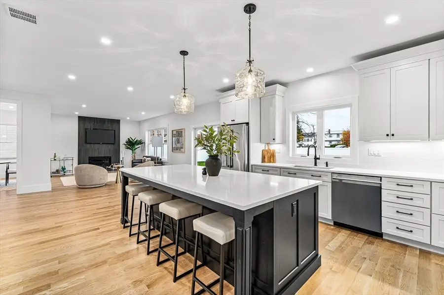 6 Callahan Drive, Woburn, MA 01801 - Image #2