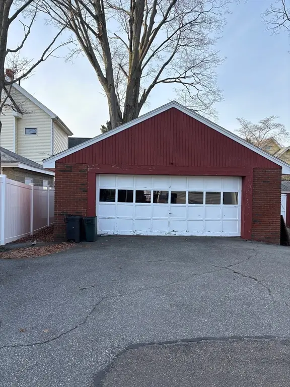 172 Florence St, Melrose, MA 02176 - Image #2