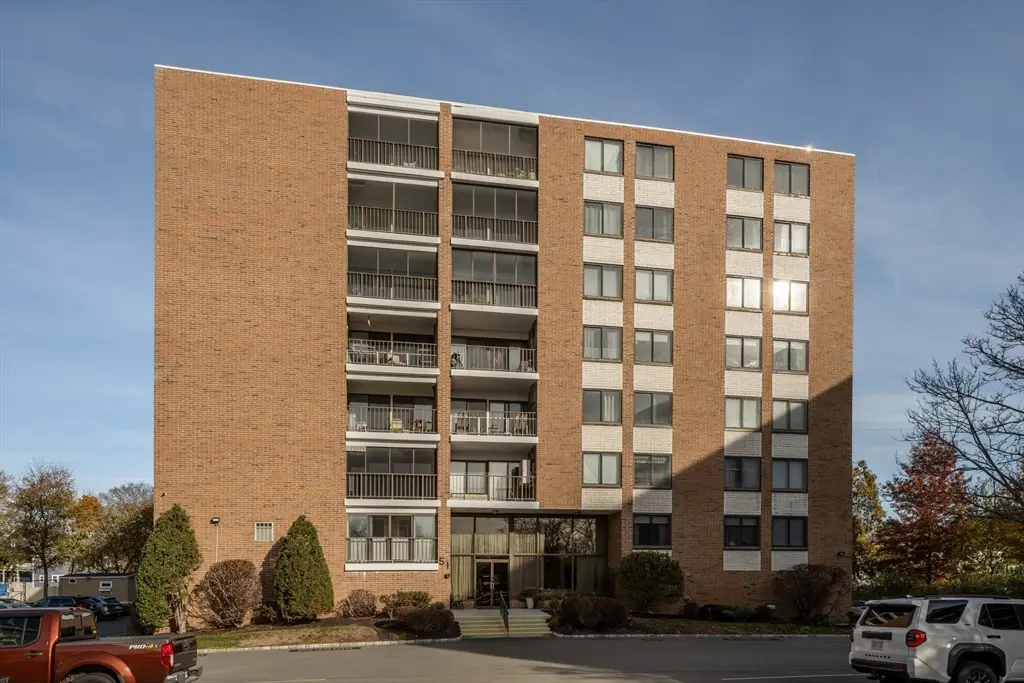 51 Melrose St #4D, Melrose, MA 02176 - Image #1