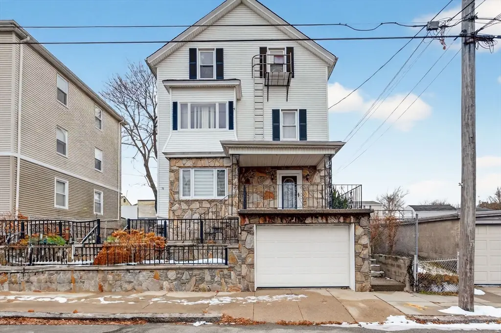 71 Smith St, Fall River, MA 02721 - Image #1