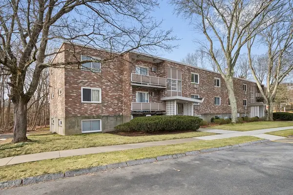 25 Lionel Ave #E, Waltham, MA 02452