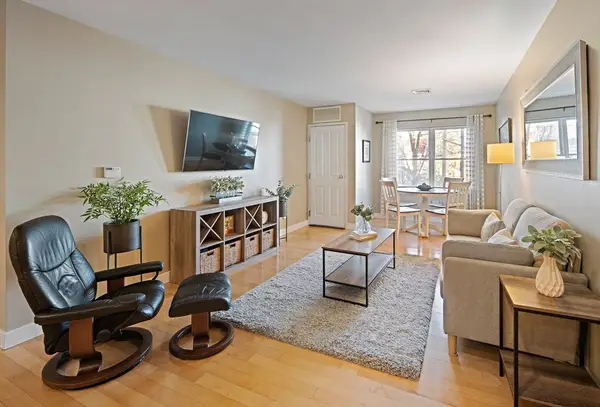 30 Franklin St #124, Malden, MA 02148