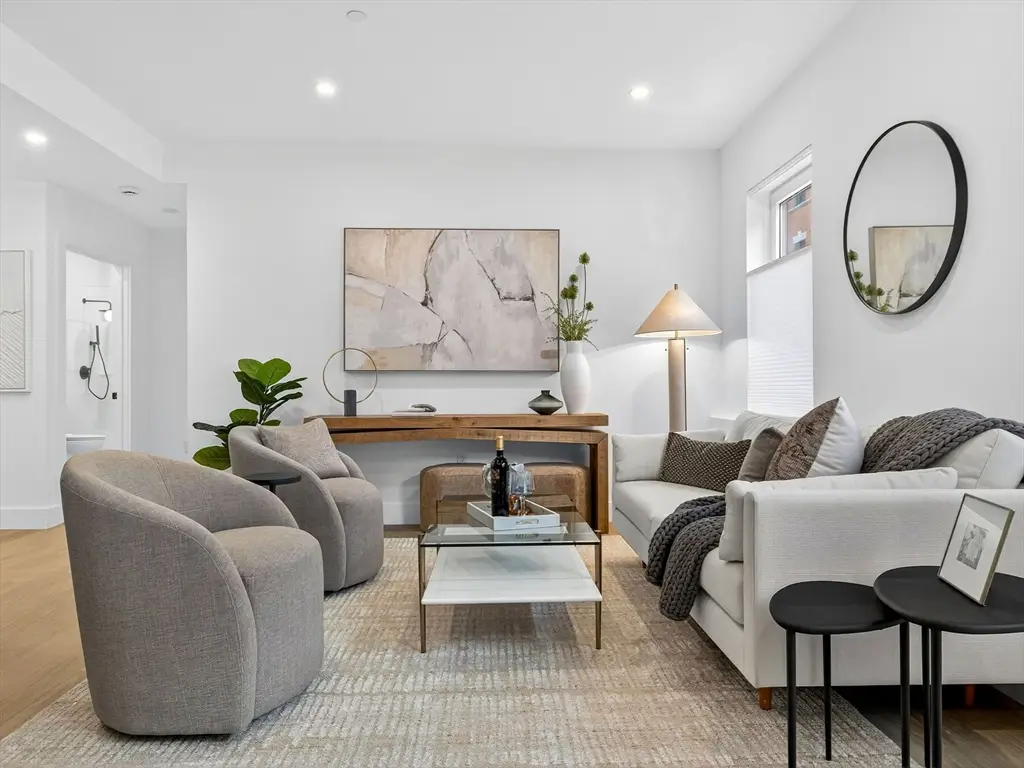 27 Dixwell St #4, Boston, MA 02119 - Image #1