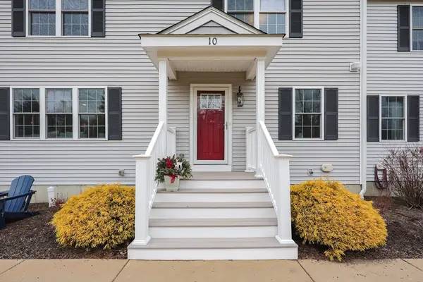 143 Oak St #10, Norton, MA 02766