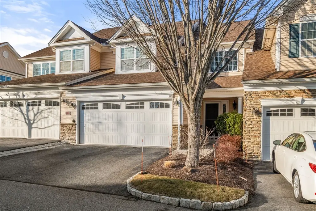 28 Bowood Ln #28, Marlborough, MA 01752 - Image #1