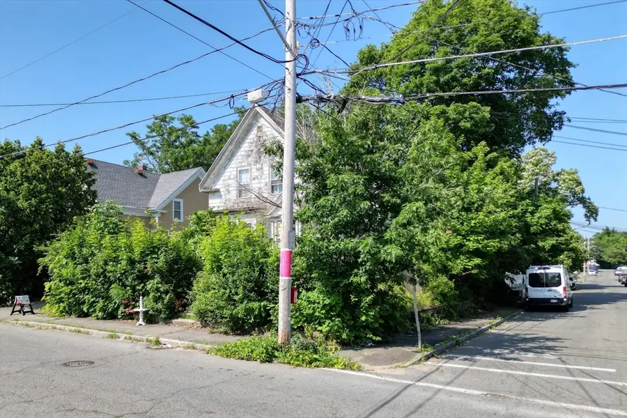 35 Brett St, Brockton, MA 02301 - Image #2