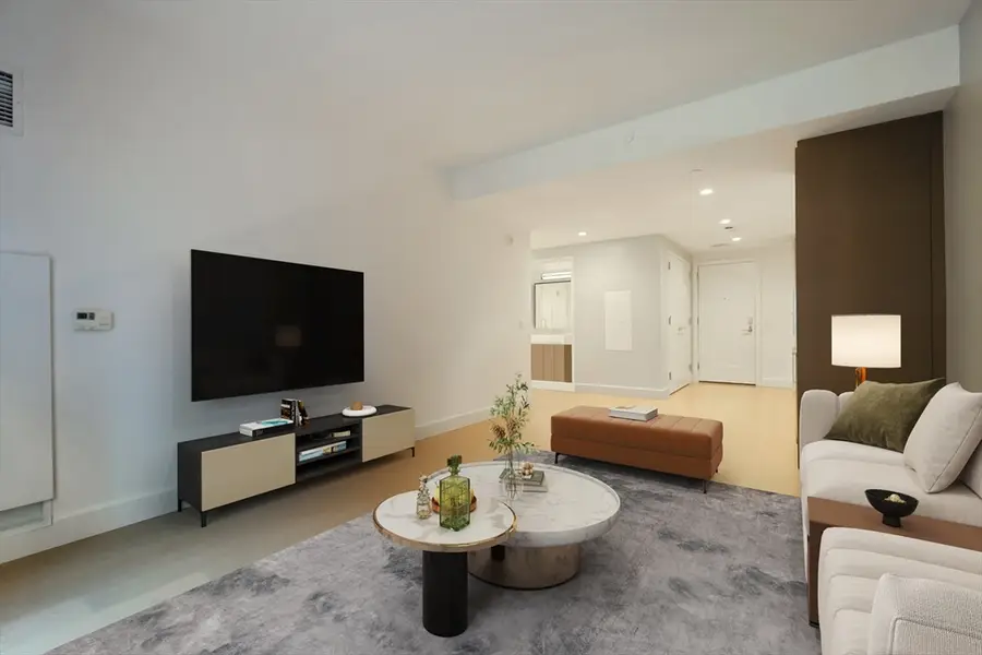 100 Lovejoy Wharf #5P, Boston, MA 02114 - Image #2
