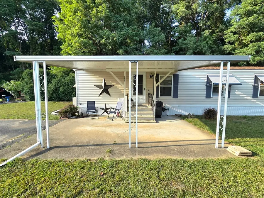 72 Holiday Cir, Chicopee, MA 01020 - Image #3