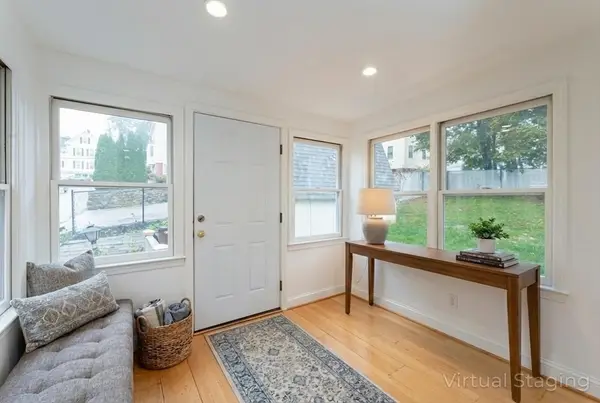 4 Clark Street, Amesbury, MA 01913