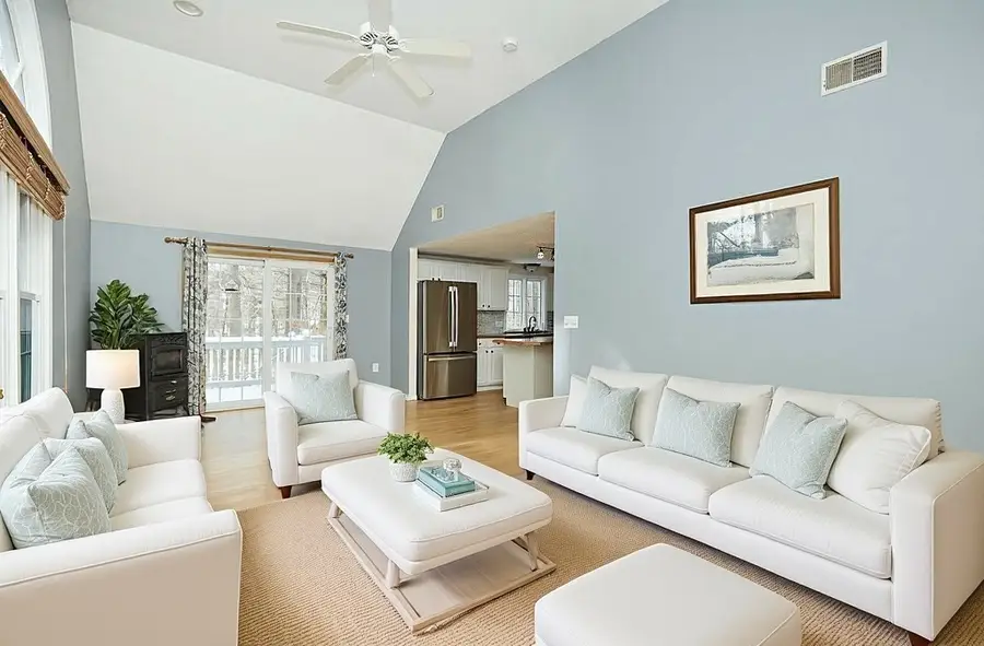 35 Sproul Rd, Hanover, MA 02339 - Image #3