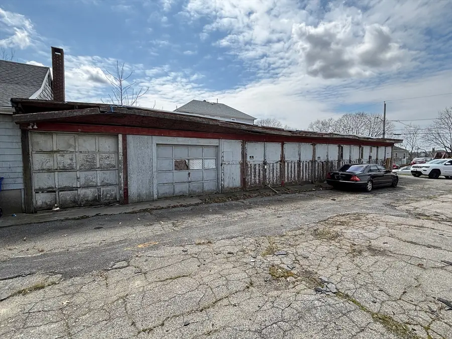 130 Irving St, Fall River, MA 02723 - Image #2