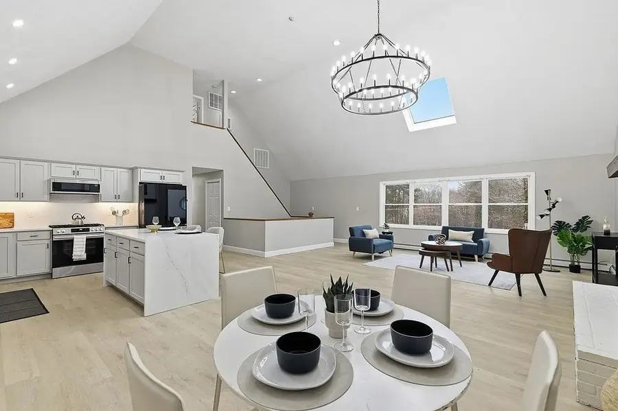 1224 Edgell Rd, Framingham, MA 01701 - Image #2