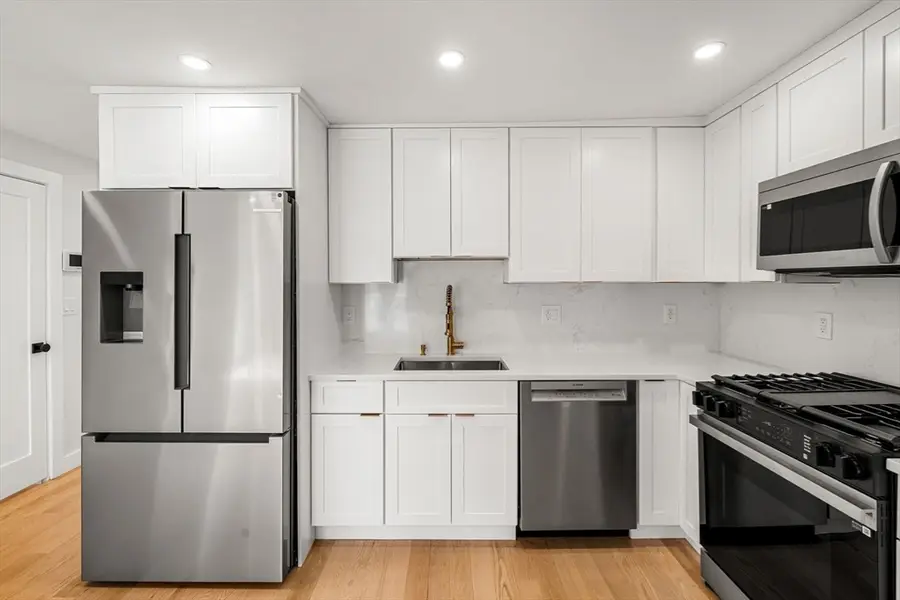 12 Sewall Ave #3, Winthrop, MA 02152 - Image #2