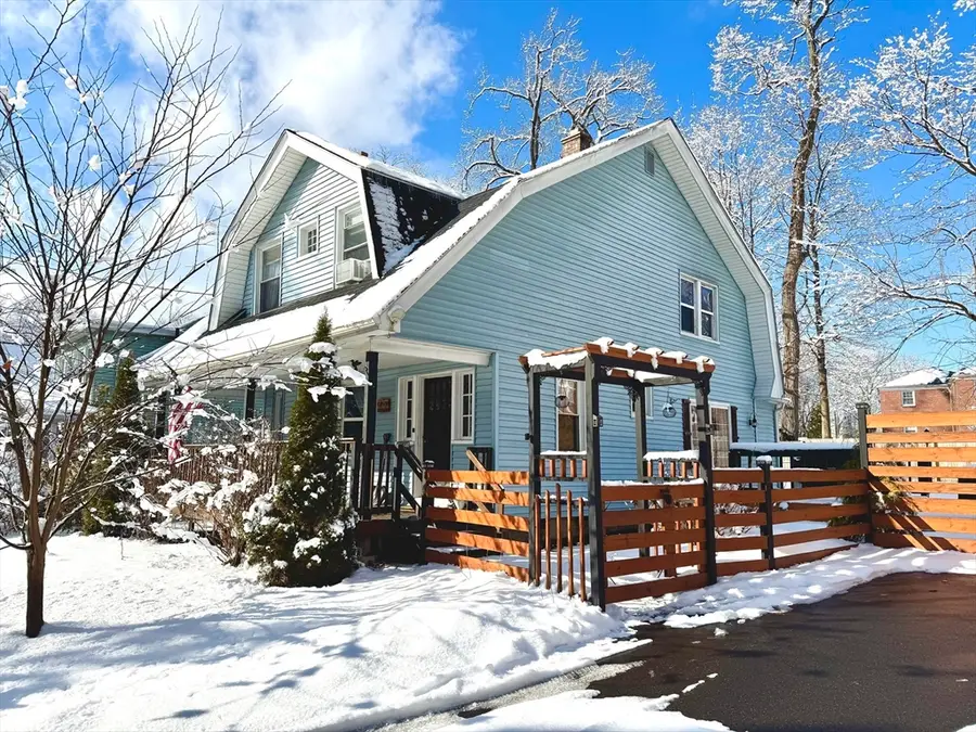 29 Webster Ave, West Springfield, MA 01089 - Image #2