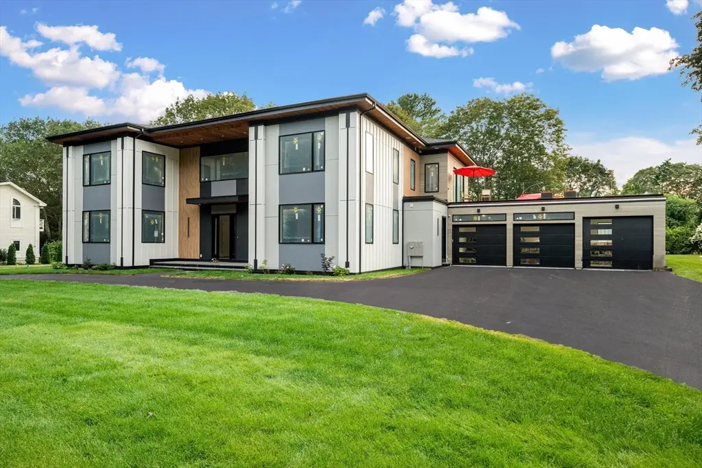 197 Woburn St, Lexington, MA 02420 - Image #1