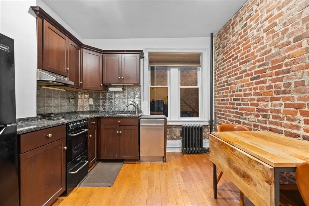33 Irving Street #4, Boston, MA 02114 - Image #1