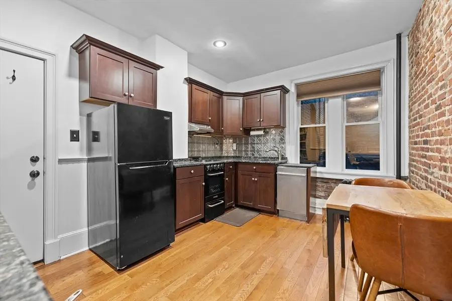 33 Irving Street #4, Boston, MA 02114 - Image #3