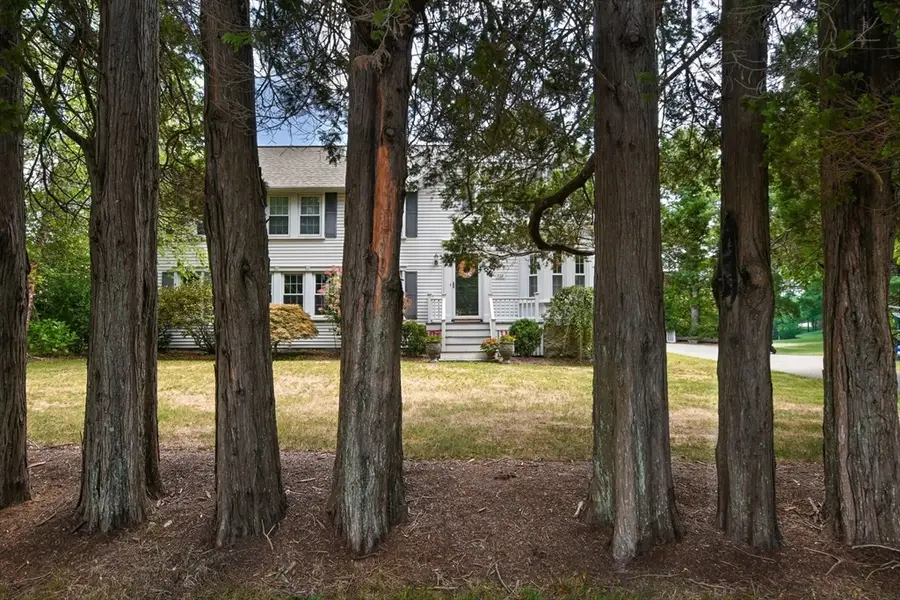 278 Slocum Rd, Dartmouth, MA 02747 - Image #2