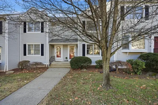 25 Shadow Brook Estates #25, South Hadley, MA 01075