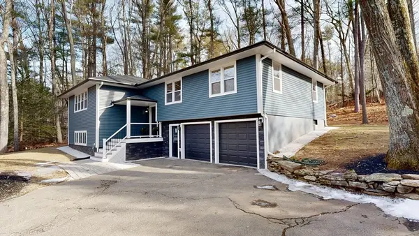 7 Woodlawn Drive, Sturbridge, MA 01566
