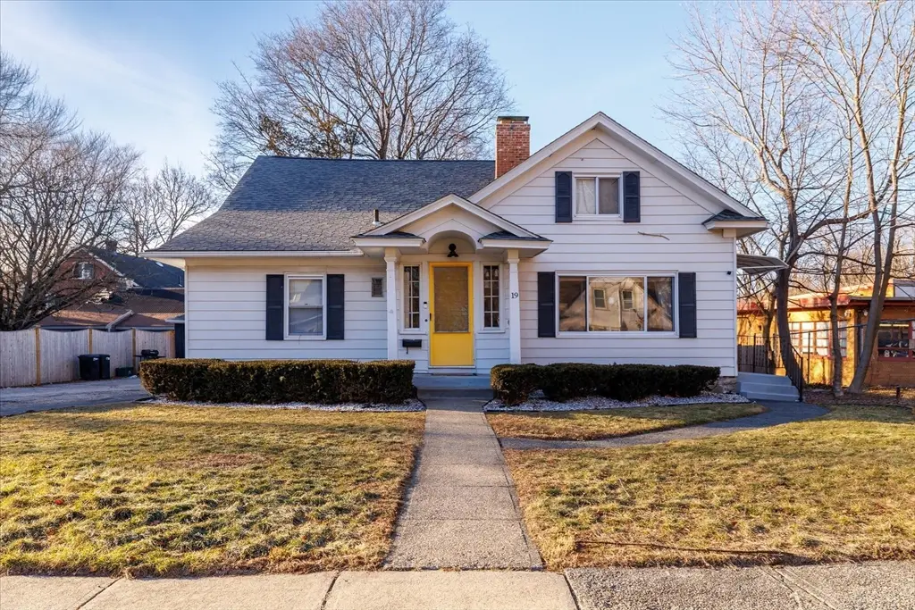 19 Highland Ter, Worcester, MA 01602 - Image #1